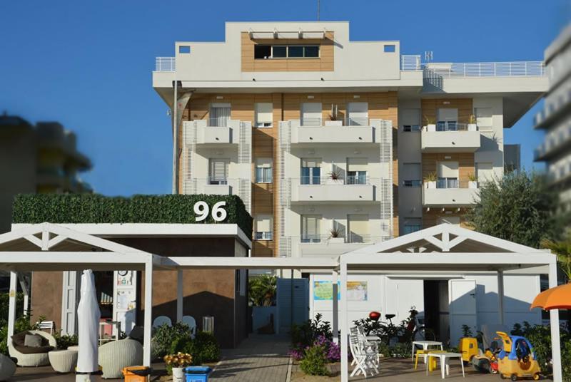 Hotel Record Riccione Kültér fotó